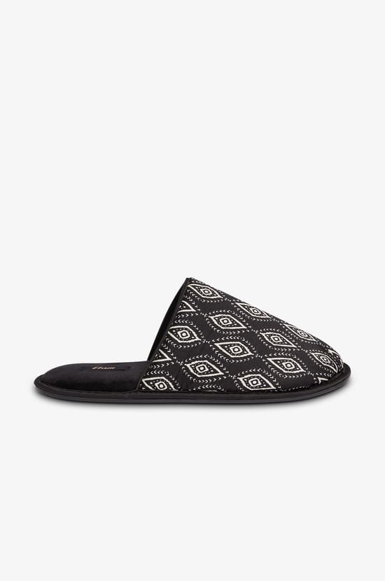 Mule Slippers;${refinementColor}