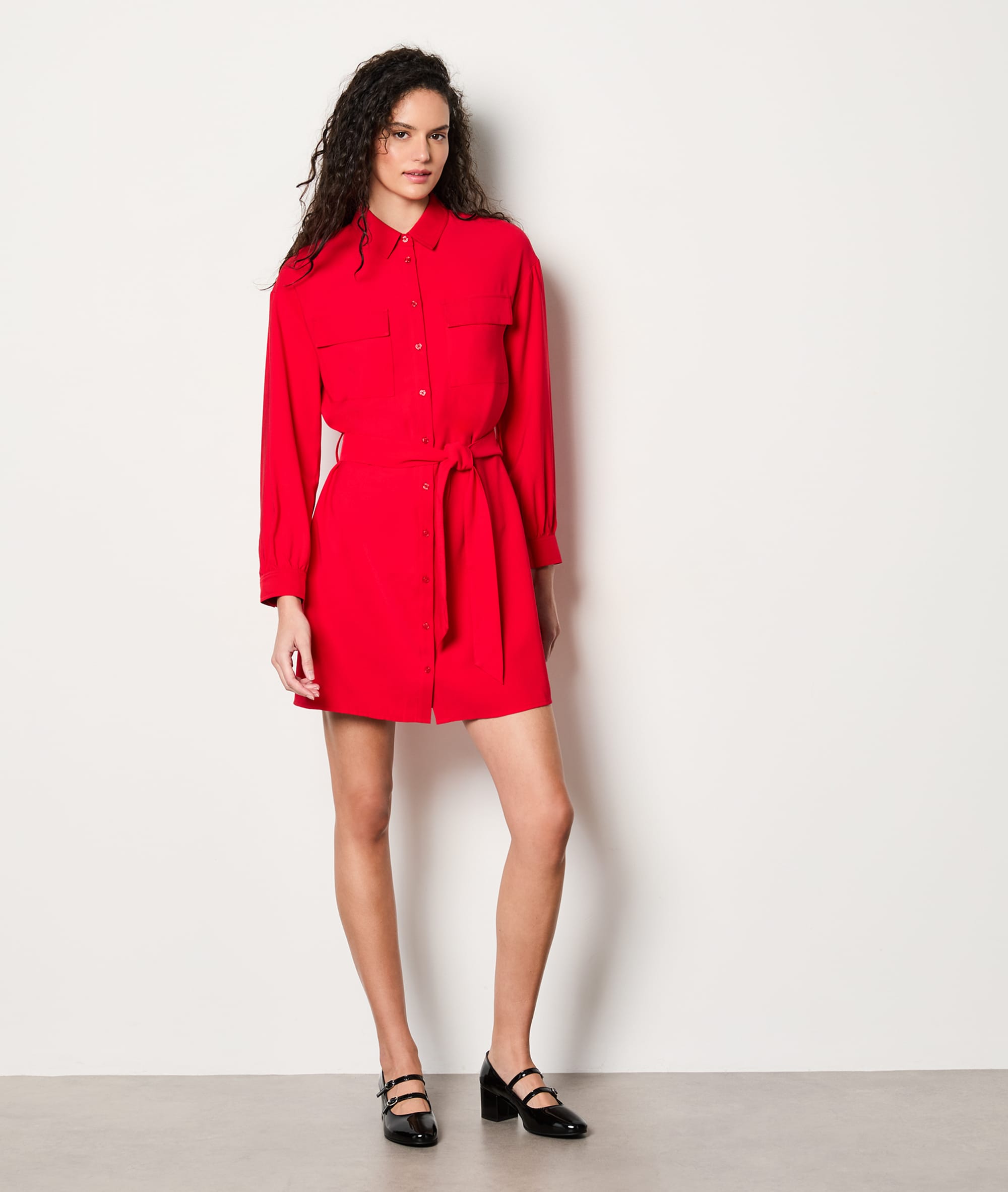 Robe chemise courte ceinturée