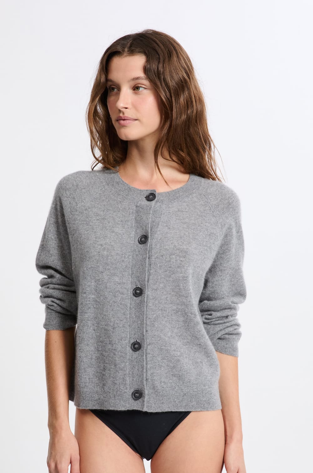 Cardigan en cachemire;${refinementColor}
