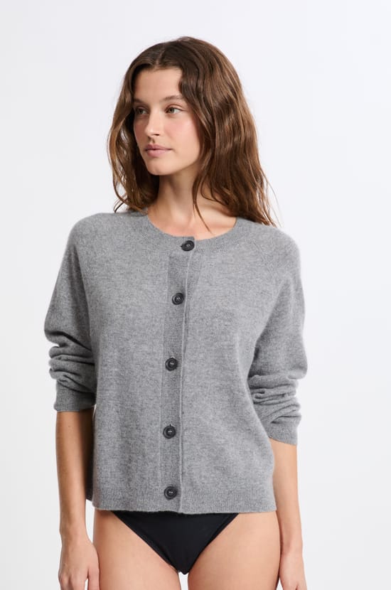 Cardigan en cachemire;${refinementColor}