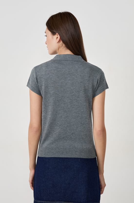 Short-sleeved polo shirt with buttons;${refinementColor}