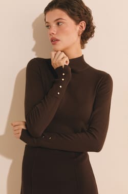 Pull en maille fine &agrave; manches mi-longues;${refinementColor}