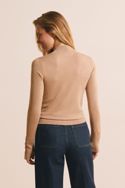 Pull en maille fine &agrave; manches mi-longues;${refinementColor}