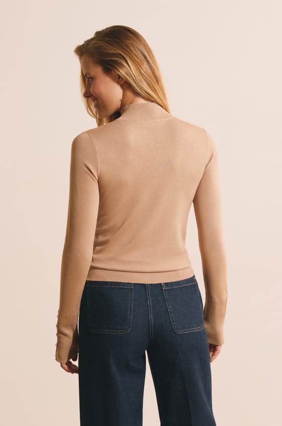 Pull en maille fine &agrave; manches mi-longues;${refinementColor}