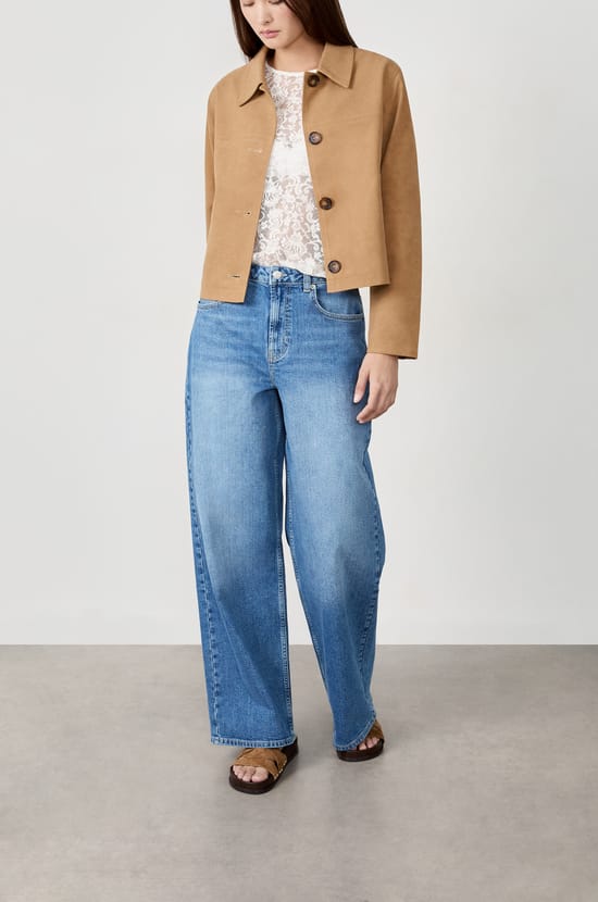 Wide Cut Jeans;${refinementColor}