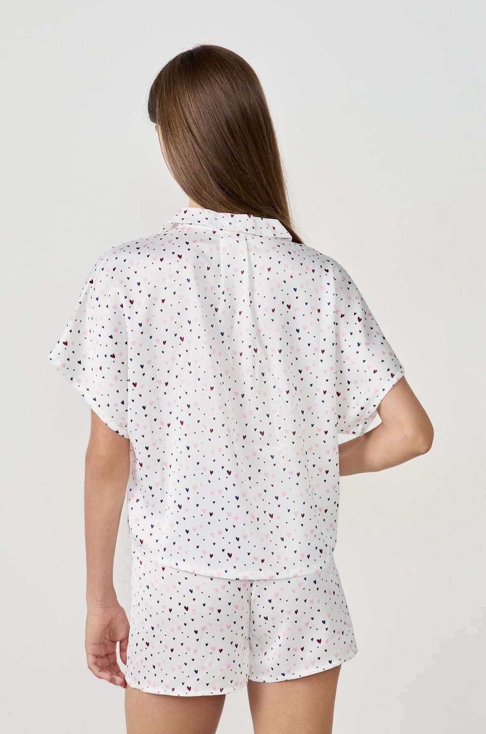 Chemise de pyjama en satin imprimé cœurs;${refinementColor}