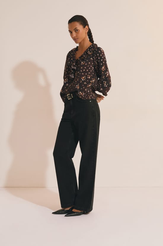 Blouse &agrave; motif floral;${refinementColor}