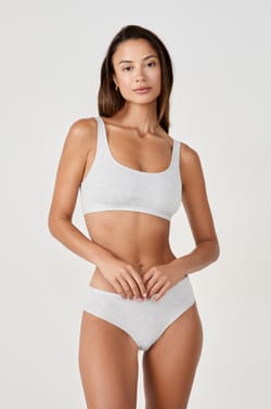 Braga brasile&ntilde;a de algod&oacute;n org&aacute;nico el&aacute;stico;${refinementColor}