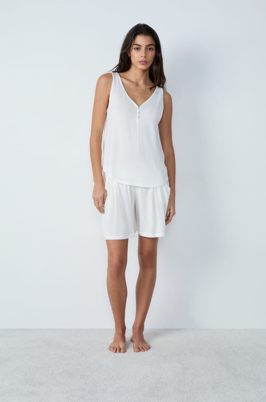   Camiseta de tirantes lisa;${refinementColor}