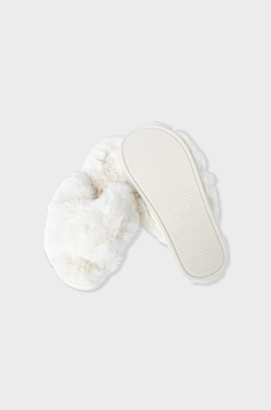 Flip-Flop Slippers;${refinementColor}