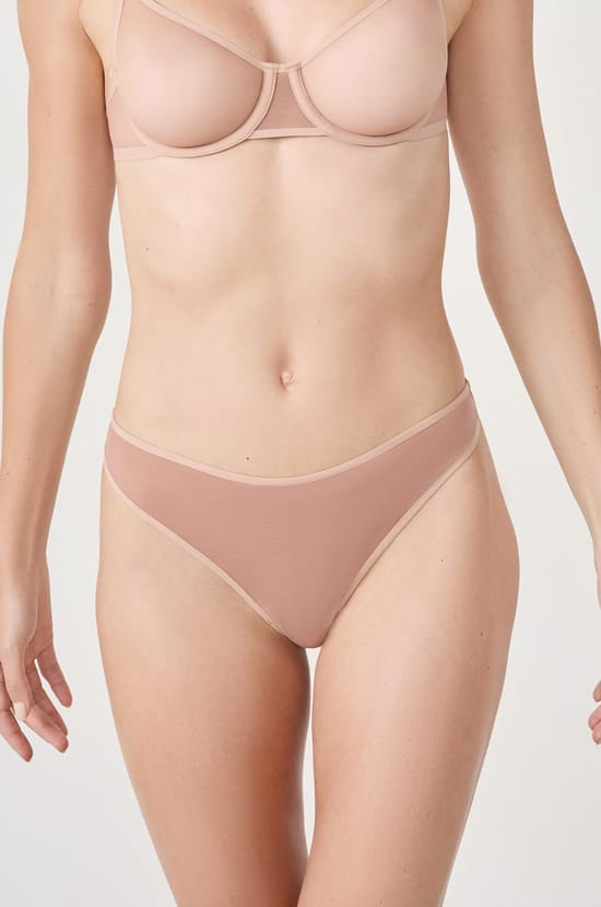 Tulle Thong;${refinementColor}
