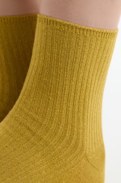 Calcetines de algodón con acabado brillante;${refinementColor}