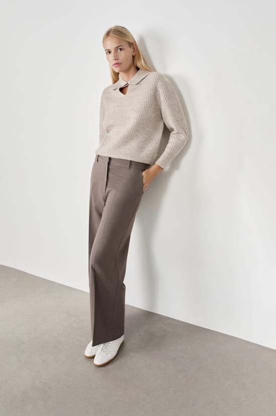 Wide-Leg Trousers;${refinementColor}