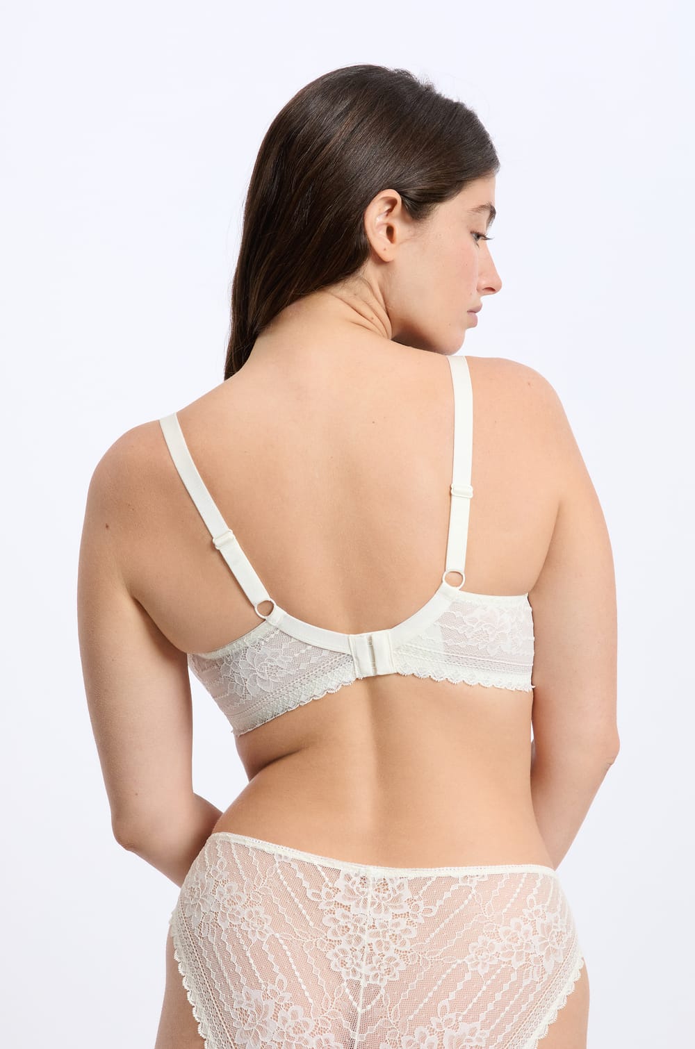 Soutien-gorge corbeille minimizer effet -1 taille;${refinementColor}