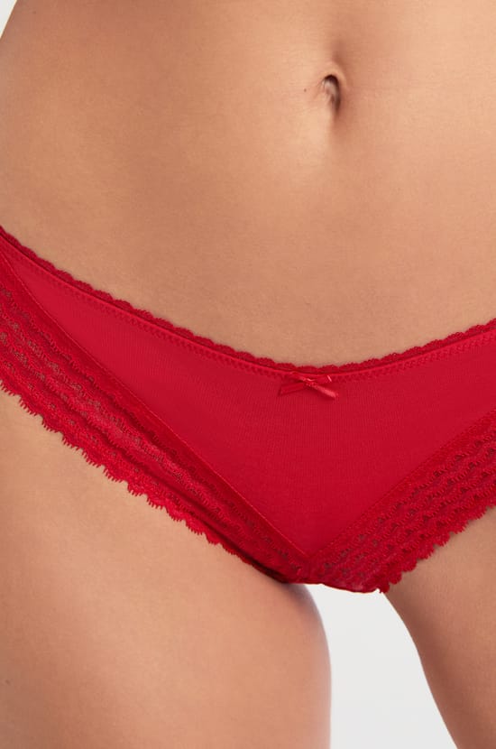 Tanga en dentelle;${refinementColor}