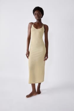 Lange iriserende strandjurk;${refinementColor}