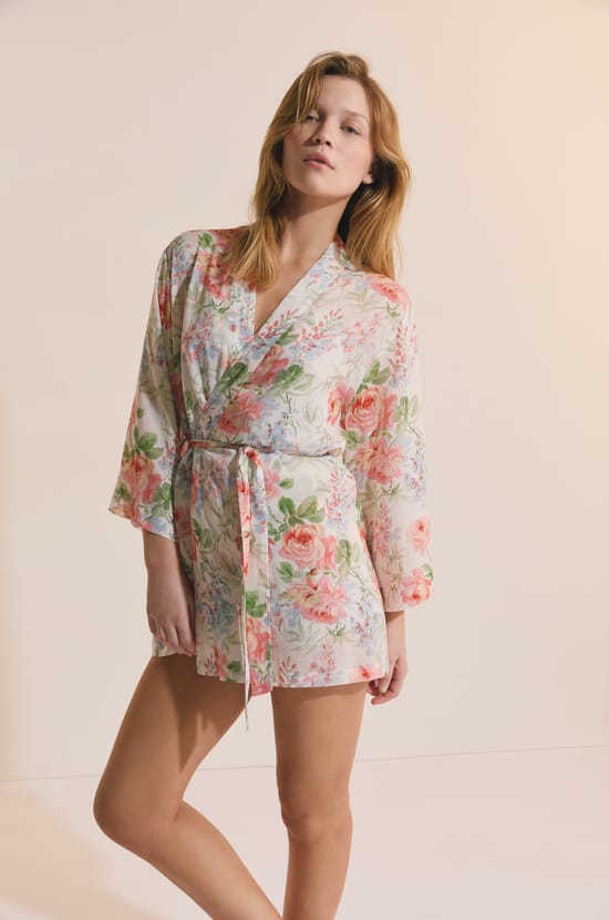 D&eacute;shabill&eacute; &agrave; motif fleuri;${refinementColor}