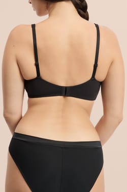Bra con copas finas sin aros post-mastectom&iacute;a;${refinementColor}