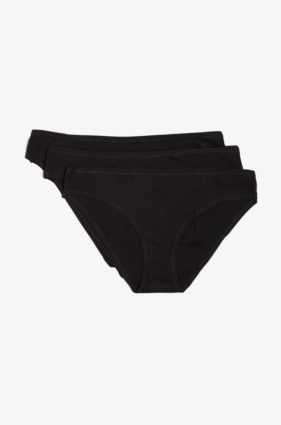 3-Pack of Cotton Briefs;${refinementColor}