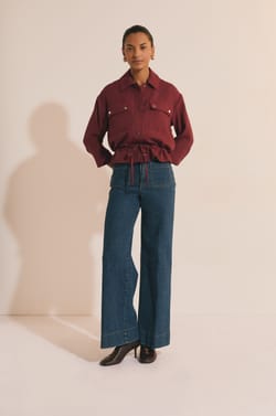 Veste casual avec d&eacute;tails boutonn&eacute;s argent&eacute;s;${refinementColor}