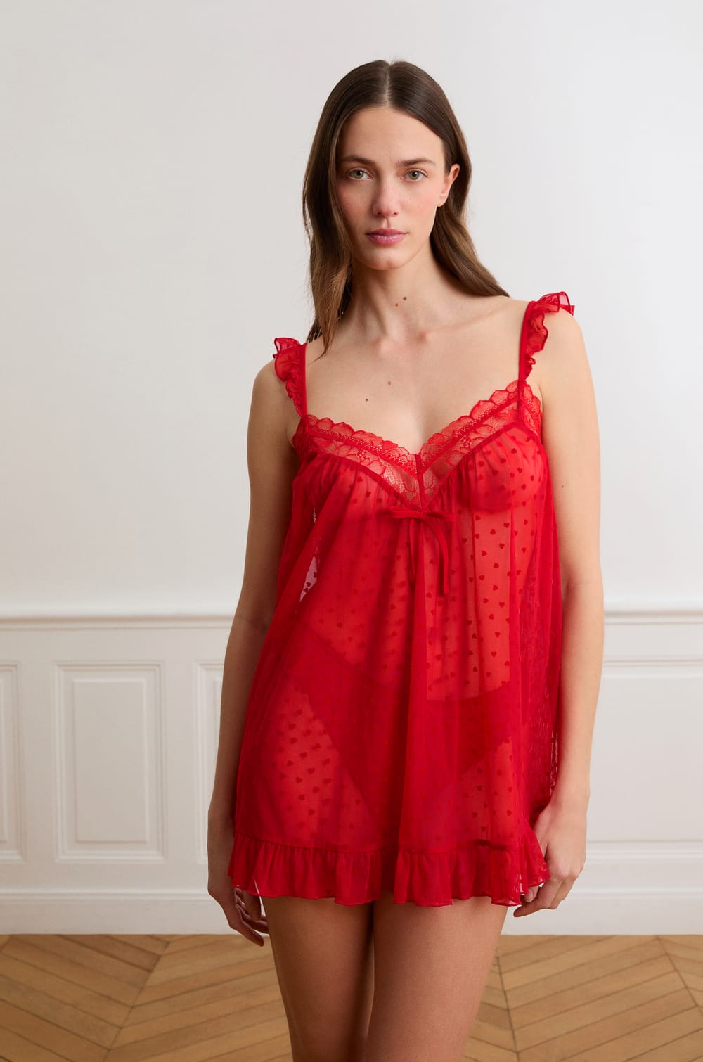 Nuisette transparente en tulle motif coeurs;${refinementColor}