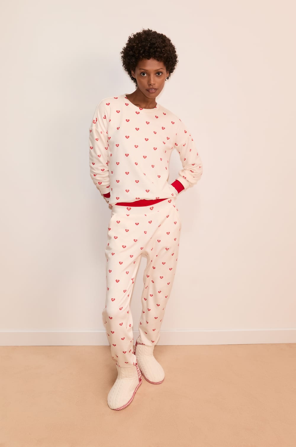 2-Piece Pajama Set With Heart Print Velvet Effect;${refinementColor}