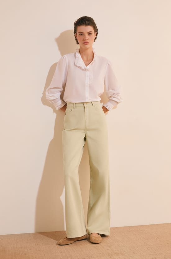 Chemise en coton avec broderie anglaise;${refinementColor}