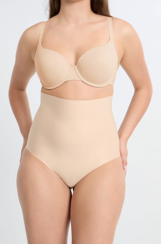 Braguita moldeadora de cintura alta - Sujeción fuerte;${refinementColor}