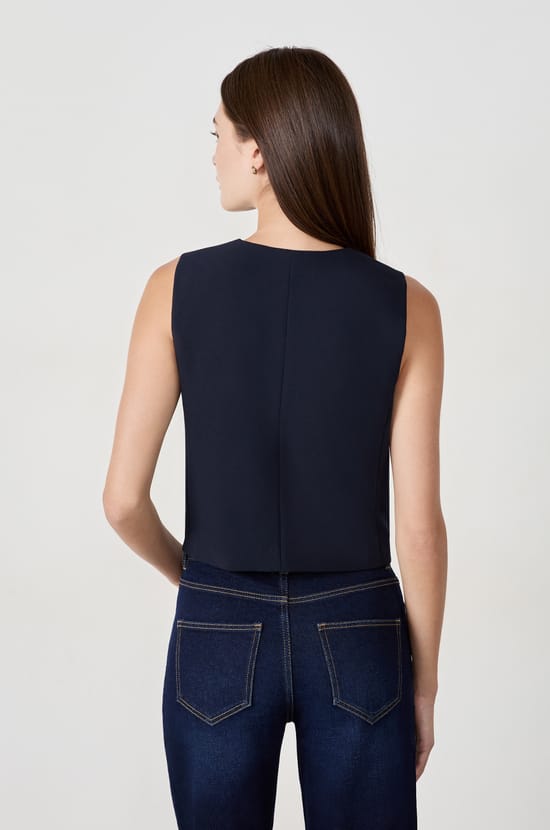 Sleeveless Waistcoat;${refinementColor}