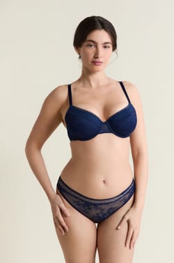 Soutien-gorge N.4 - Les coques fines;${refinementColor}