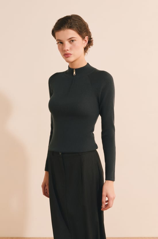 Pull c&ocirc;tel&eacute; manches longues avec col haut;${refinementColor}