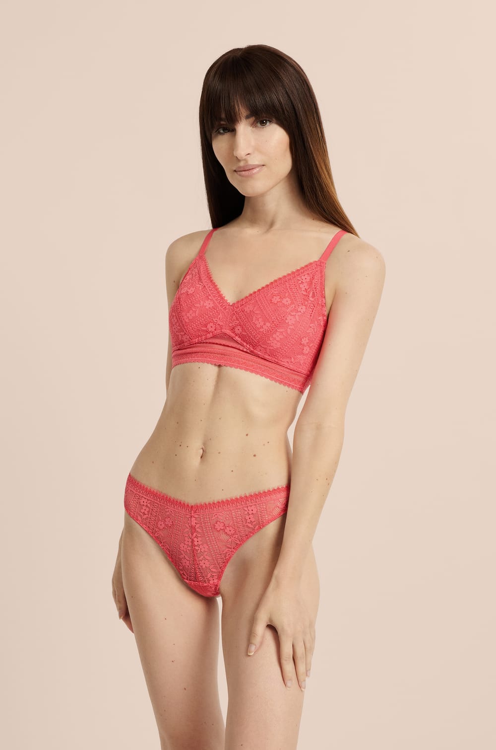 Wireless triangle bra post-mastectomy;${refinementColor}