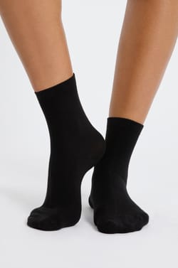 Pack of 2 pairs of thermal socks;${refinementColor}