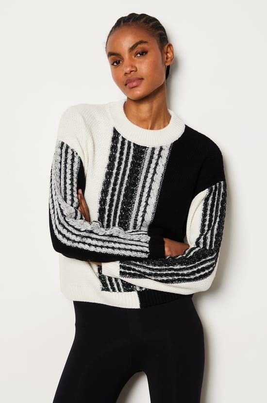 Patterned Crew Neck Sweater;${refinementColor}