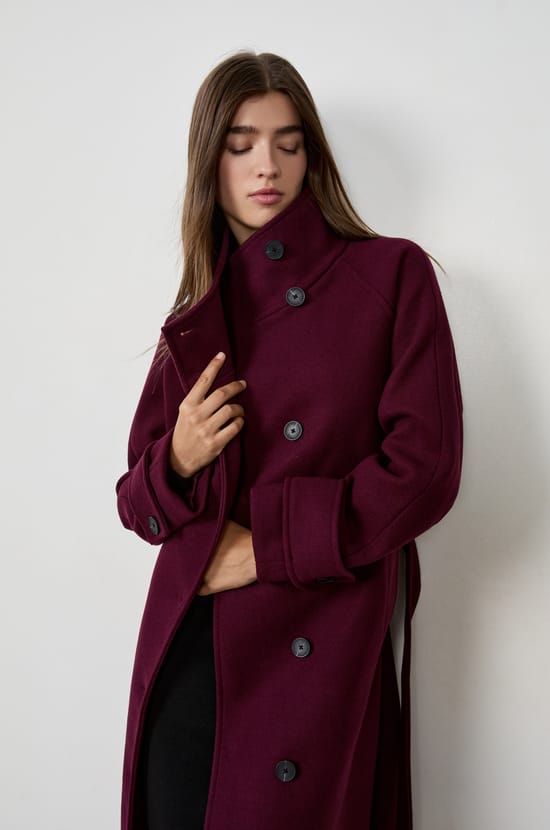 Long coat;${refinementColor}