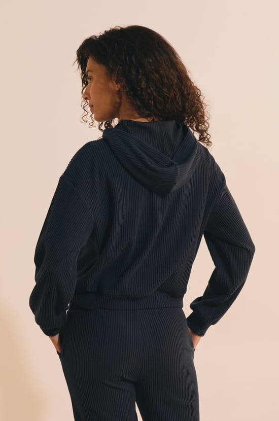 Sweatshirt de pyjama en velours c&ocirc;tel&eacute;;${refinementColor}
