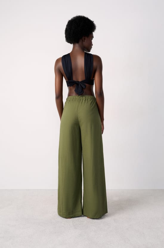 Pantalón de playa ancho;${refinementColor}