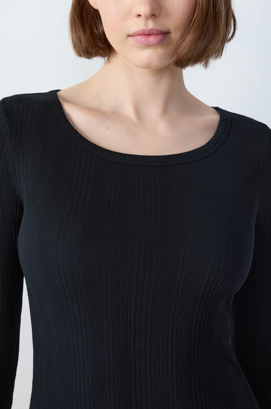 Langarm-T-Shirt aus gerippter Baumwolle;${refinementColor}