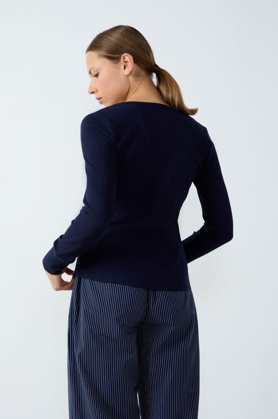 Long Sleeve Ribbed Cotton T-Shirt;${refinementColor}