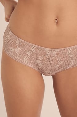 Lace Boyshort;${refinementColor}