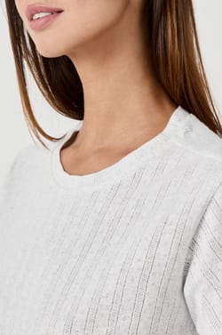 T-shirt en pointelle;${refinementColor}