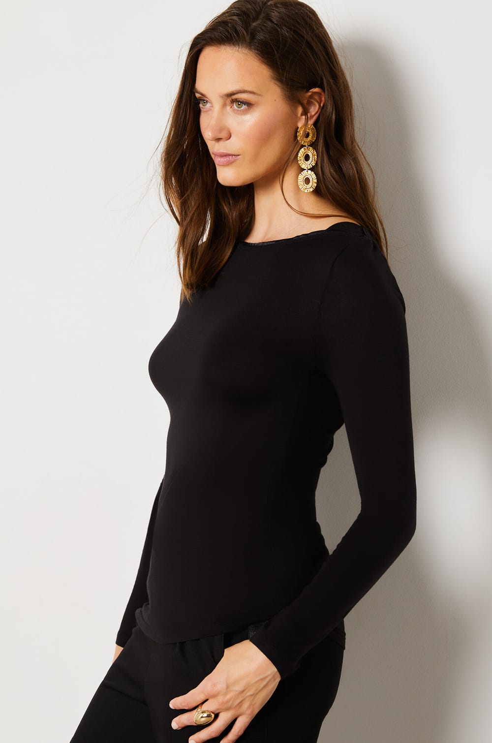 Long Sleeve T-Shirt;${refinementColor}