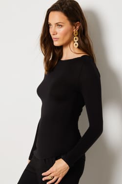 Long Sleeve T-Shirt;${refinementColor}