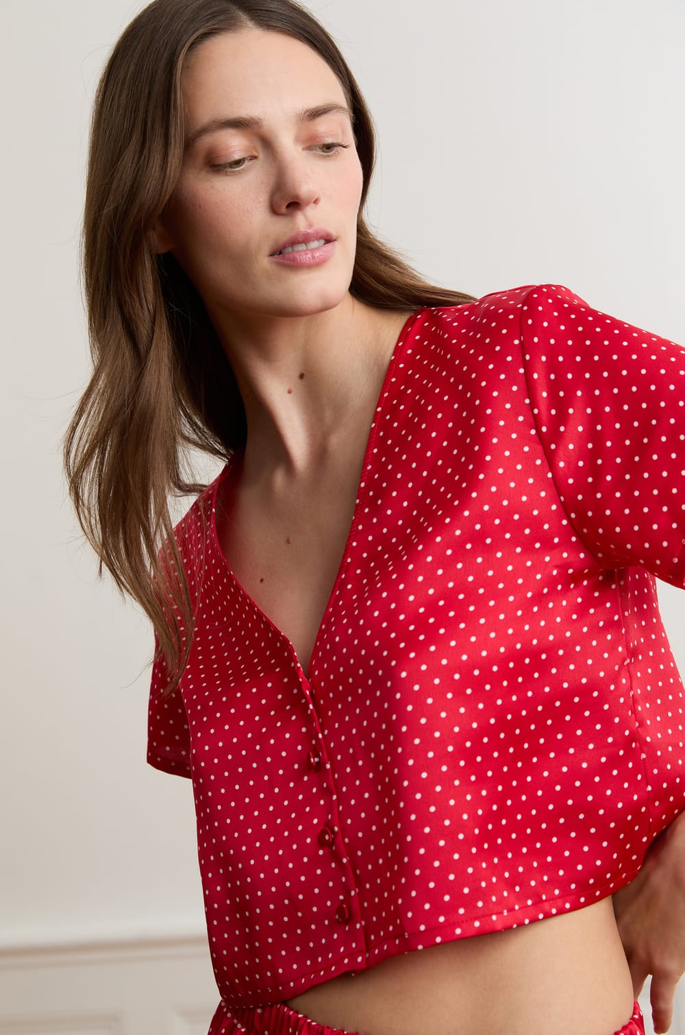 Top de pyjama satin&eacute; &agrave; pois;${refinementColor}