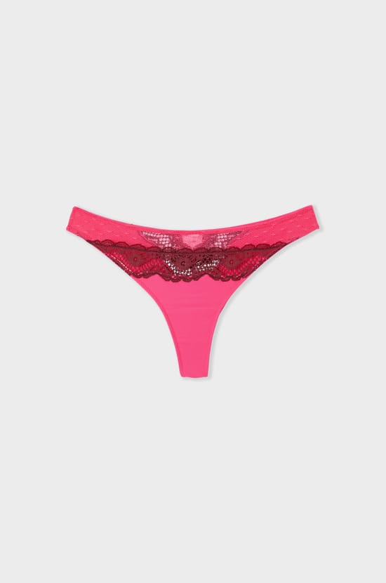 Tanga en dentelle;${refinementColor}