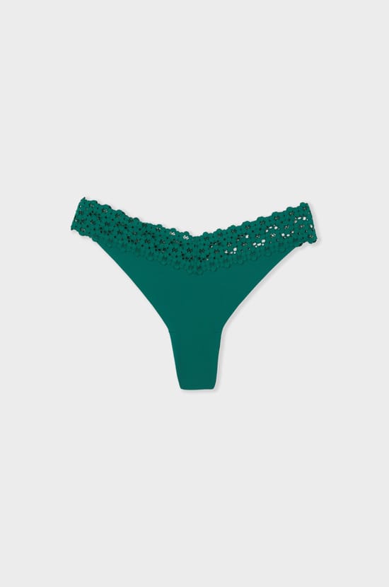 Tanga en microfibre et dentelle;${refinementColor}