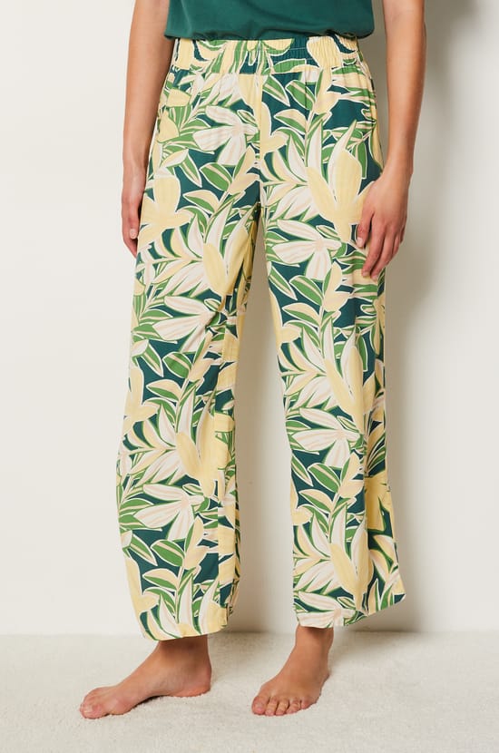 Pantalón estampado floral;${refinementColor}