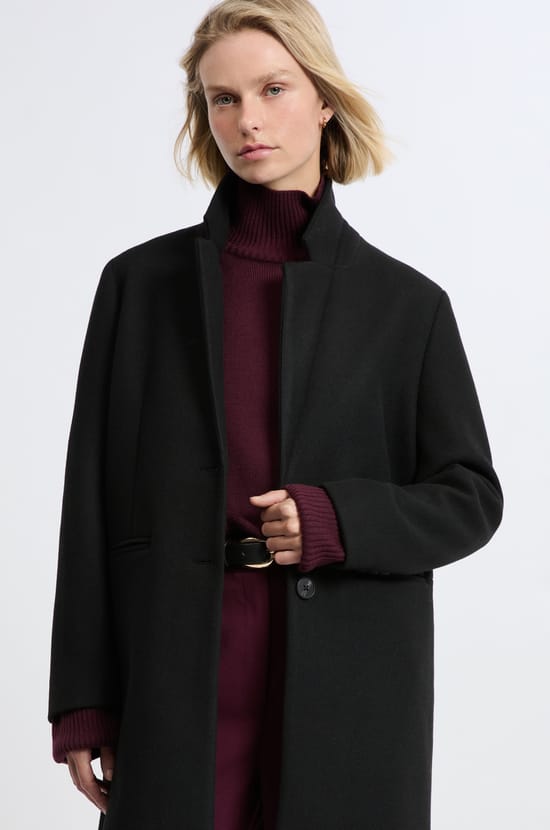 Short Straight-Cut Coat with Wool;${refinementColor}
