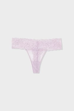 String en dentelle;${refinementColor}