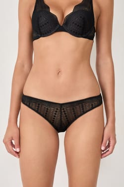 Lace Brief;${refinementColor}